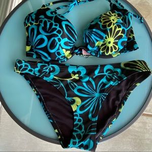 Victoria's Secret Bikini top bottoms xs 34c